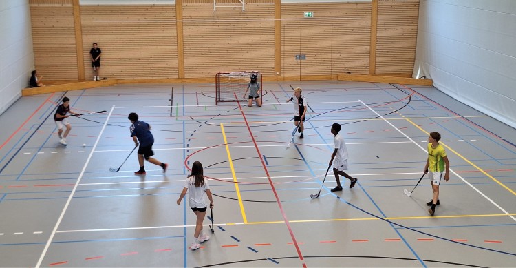 Voller%20Einsatz%20beim%20Unihockey